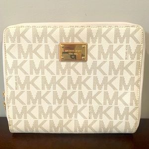 Michael Kors iPad Case